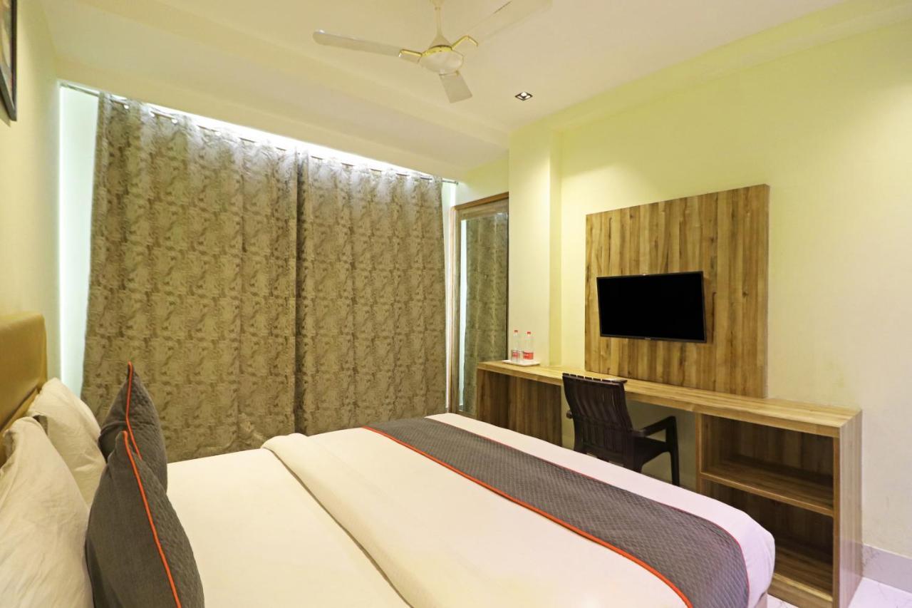 Hotel Good Vibe Near Delhi Igi Airport Ню Делхи Екстериор снимка