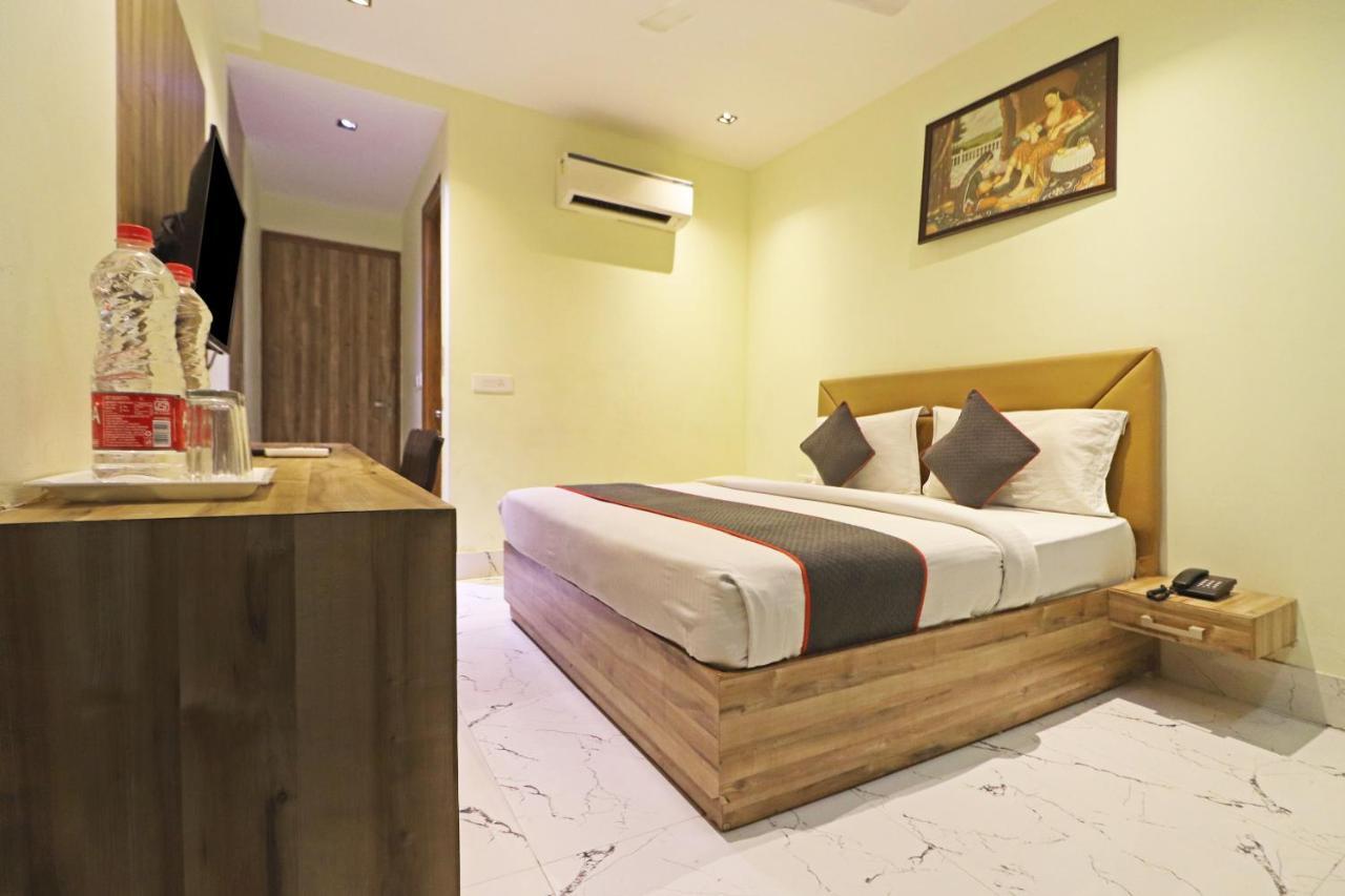 Hotel Good Vibe Near Delhi Igi Airport Ню Делхи Екстериор снимка