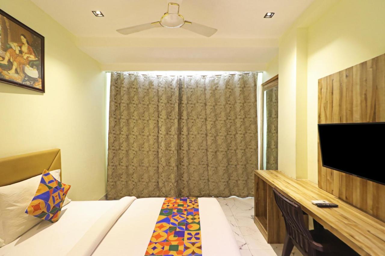 Hotel Good Vibe Near Delhi Igi Airport Ню Делхи Екстериор снимка