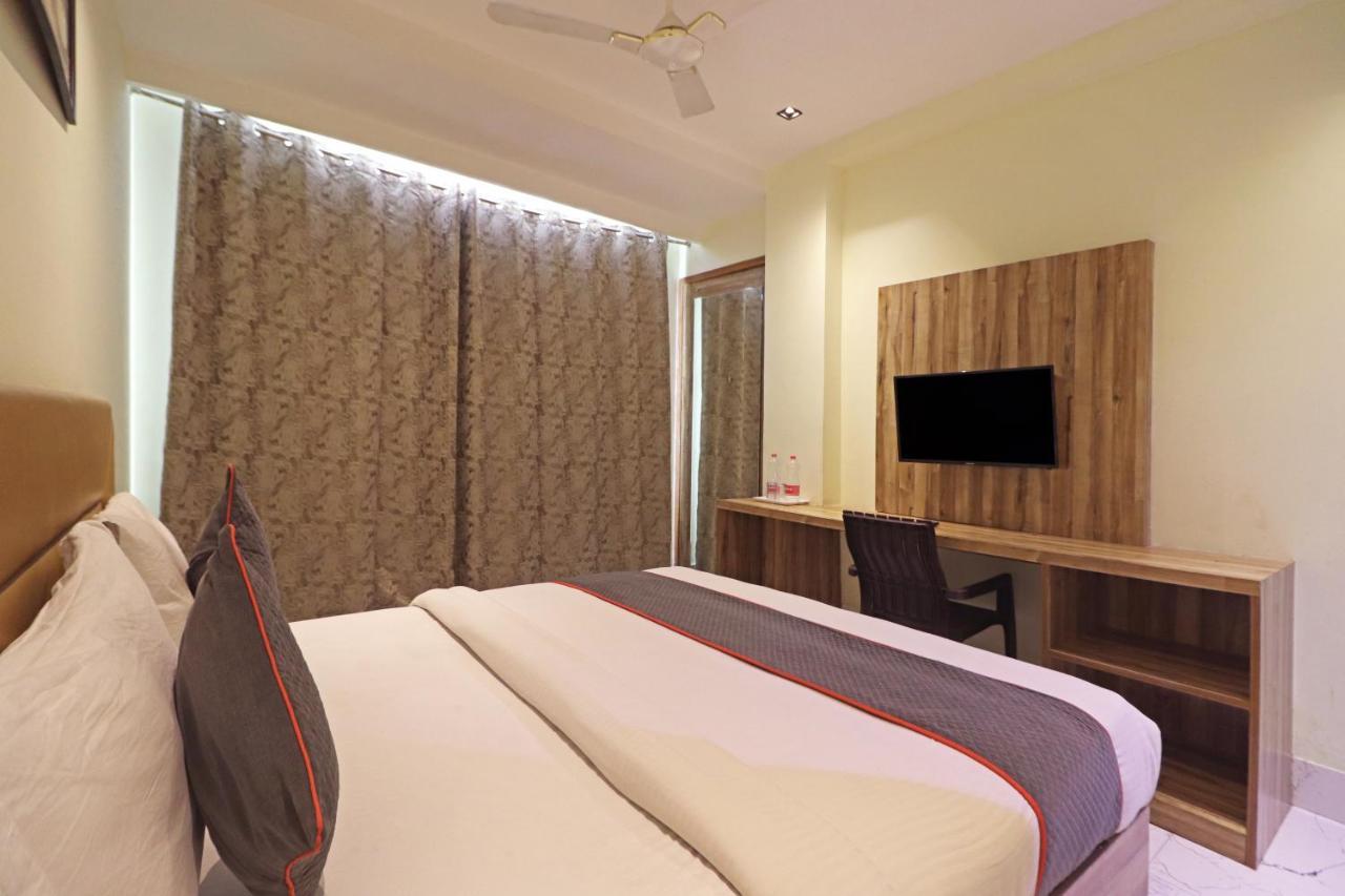 Hotel Good Vibe Near Delhi Igi Airport Ню Делхи Екстериор снимка