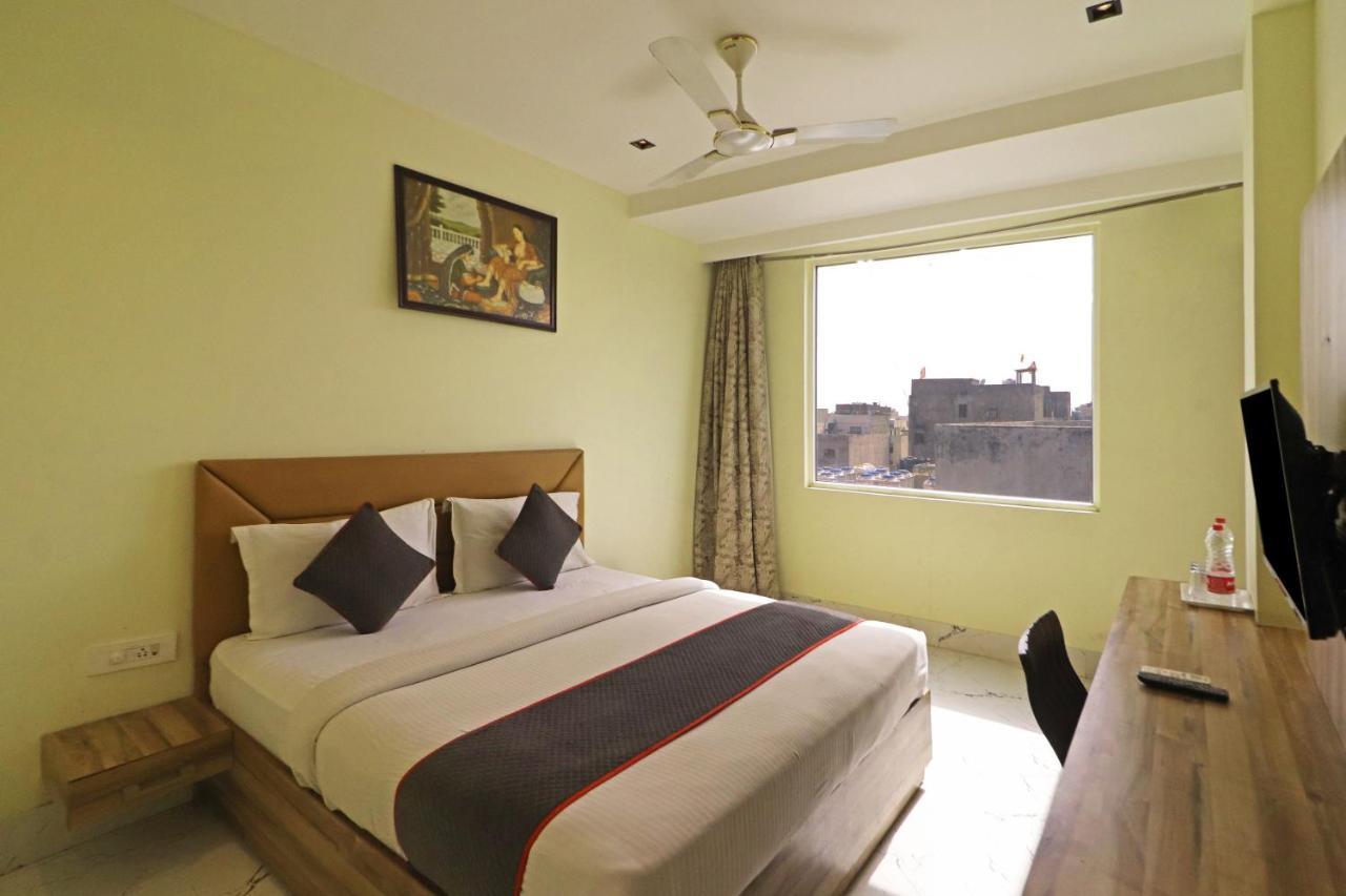 Hotel Good Vibe Near Delhi Igi Airport Ню Делхи Екстериор снимка